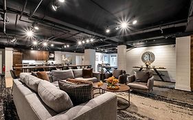 Contemporary Suite 6Br By Maddox Hotel